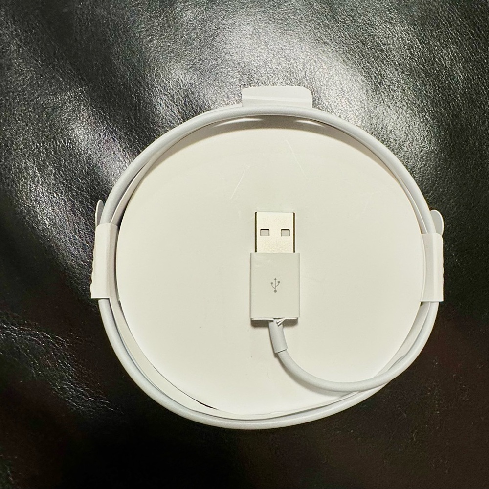 Apple Watch Magnetic Charger To Usb. Brand New View 4